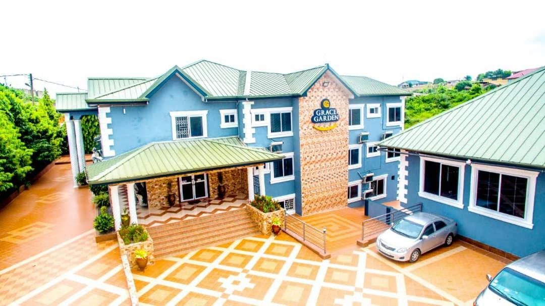 Grace Garden Hotel Sekondi-Takoradi Esterno foto